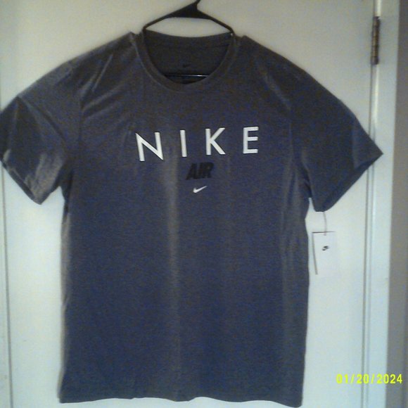 NEW NIKE DRI-Fit TRAINING "AIR Swoosh Tee" MEN'S GREY T-SHIRT XL FZ8857-071 - Picture 1 of 5